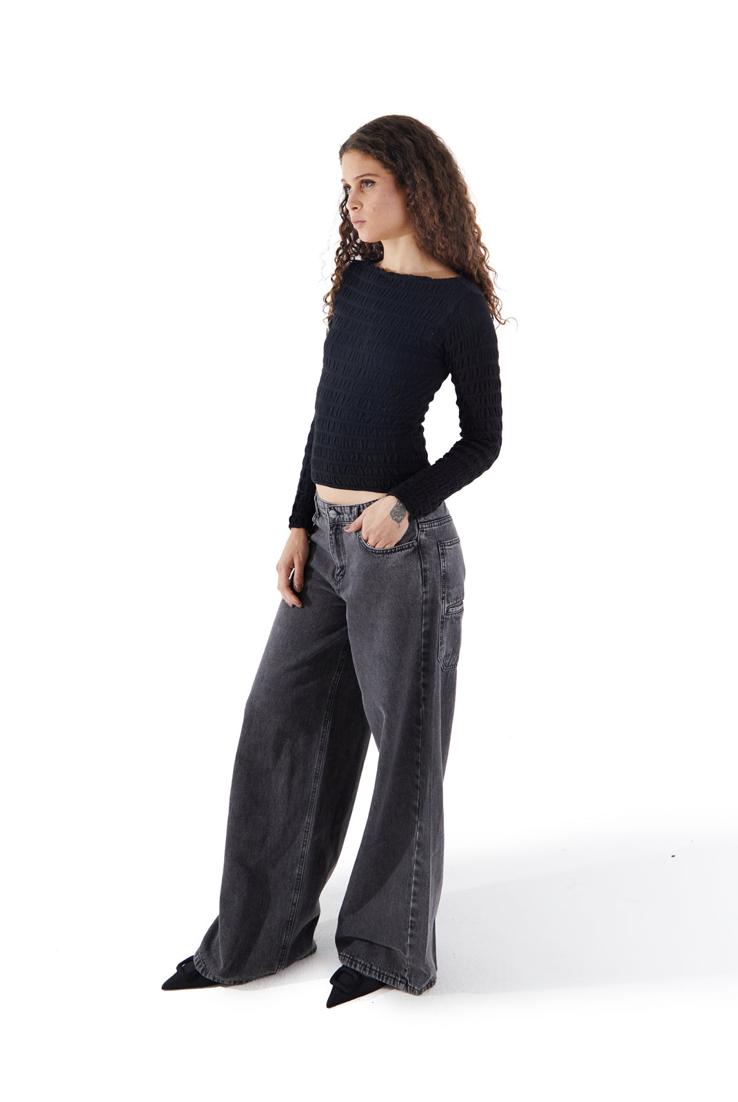 Crinkled Top Black
