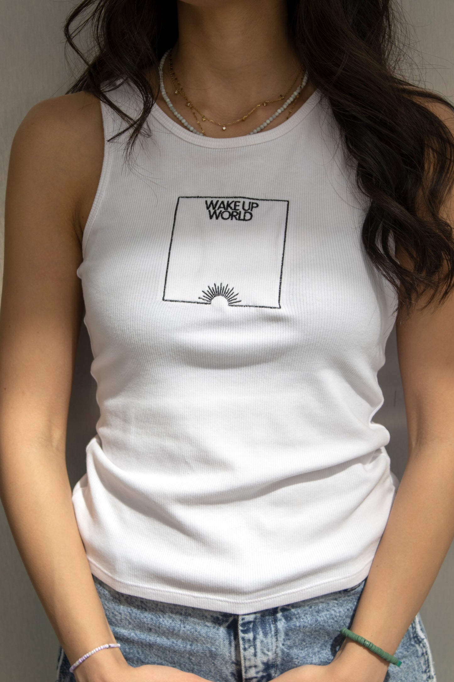 Wake Up World Tank White