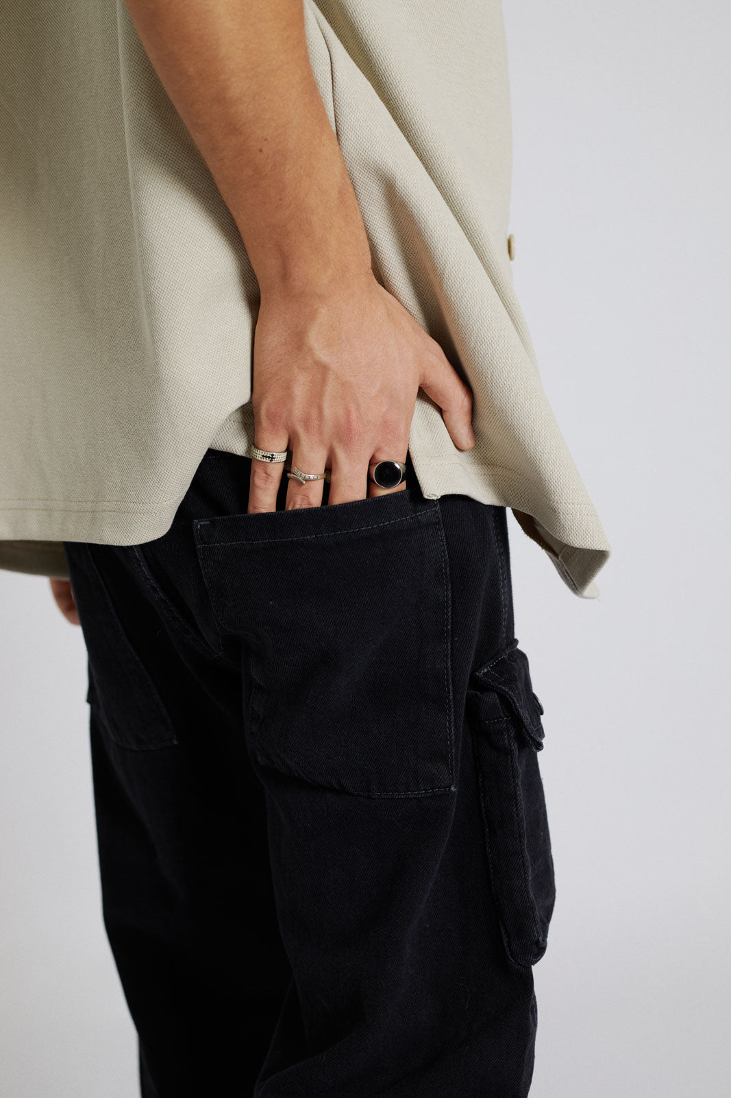 Mens Cargo Black